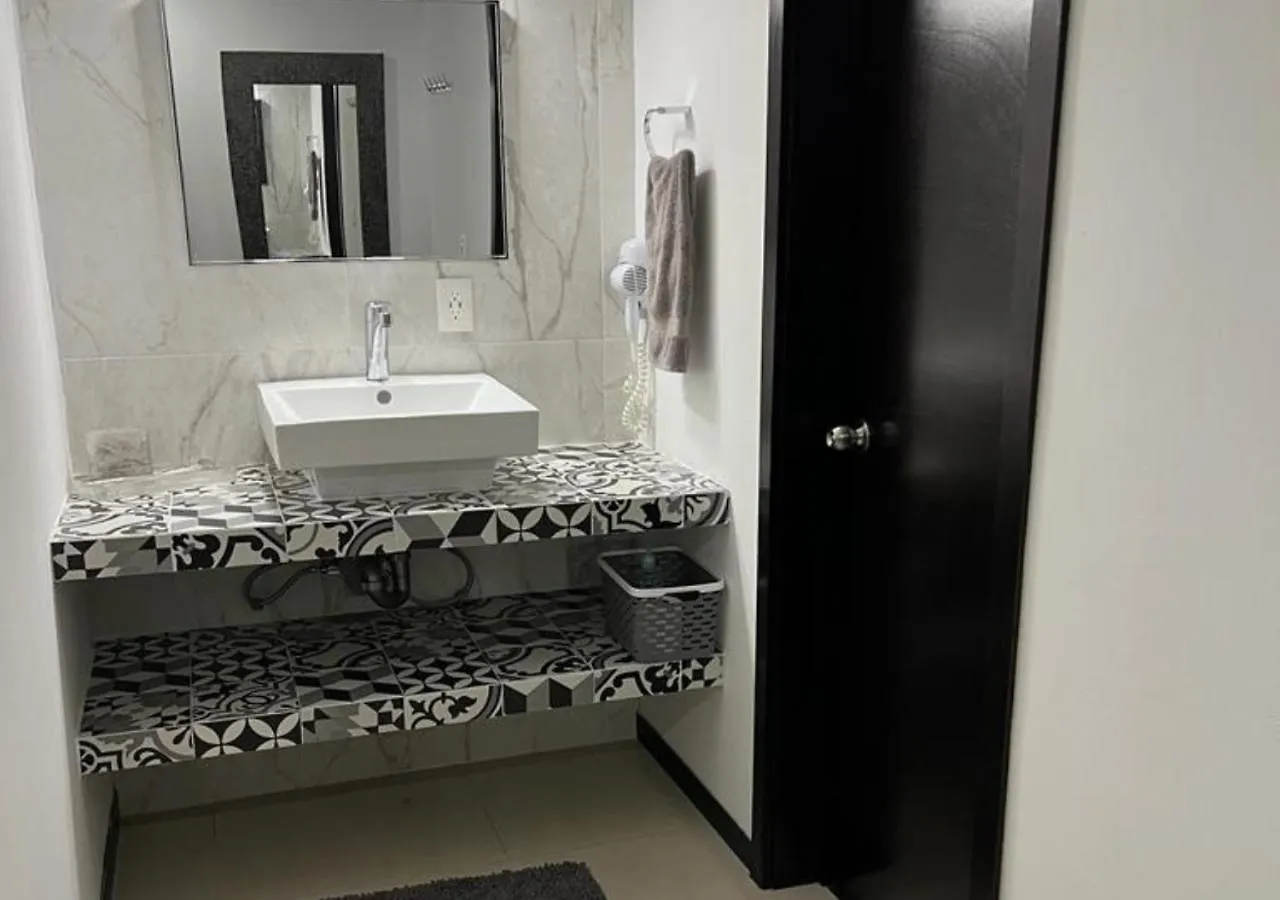 Via Tendenza Villas بلايا ديل كارمن